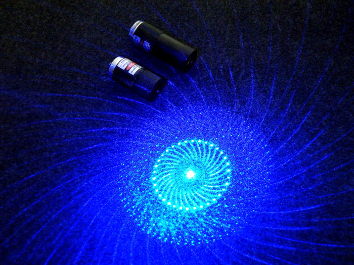 2000mW Blue Laser 200mW Red Laser 100mW Green Laser Together 3IN1 Lasers